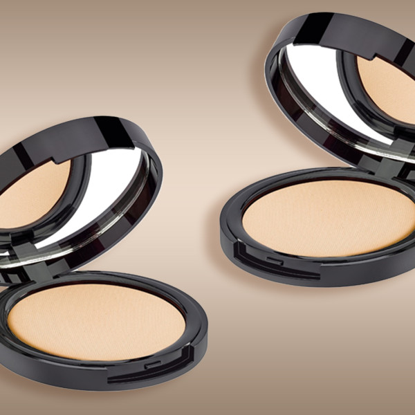 SILK TOUCH COMPACT POWDER 10g